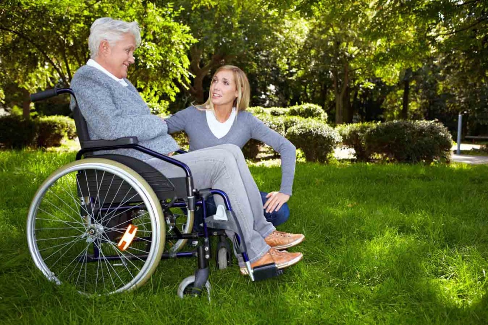 пожилые инвалиды